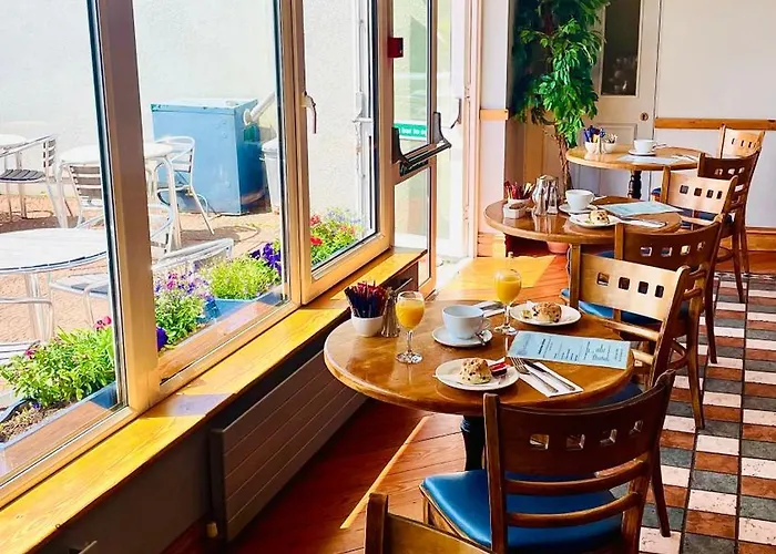 An Cruiscin Lan 2* Spiddal